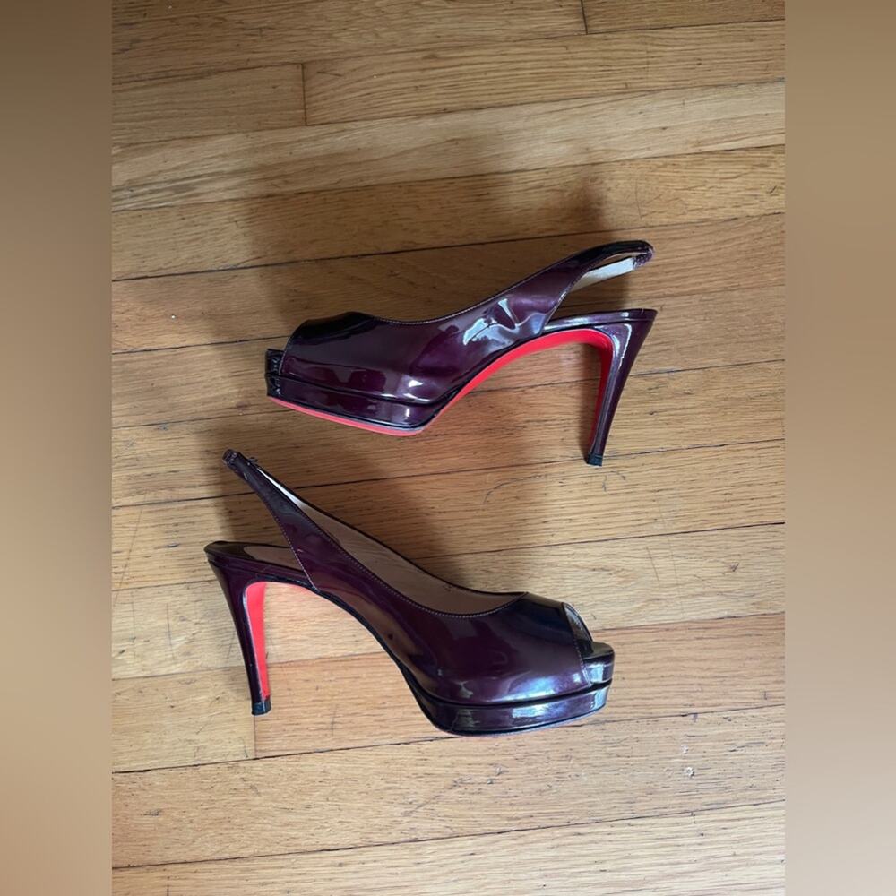 Christian Louboutin Bronze Patent Leather Peep Toe Slingbacks size 37 1/2 - Picture 6 of 11